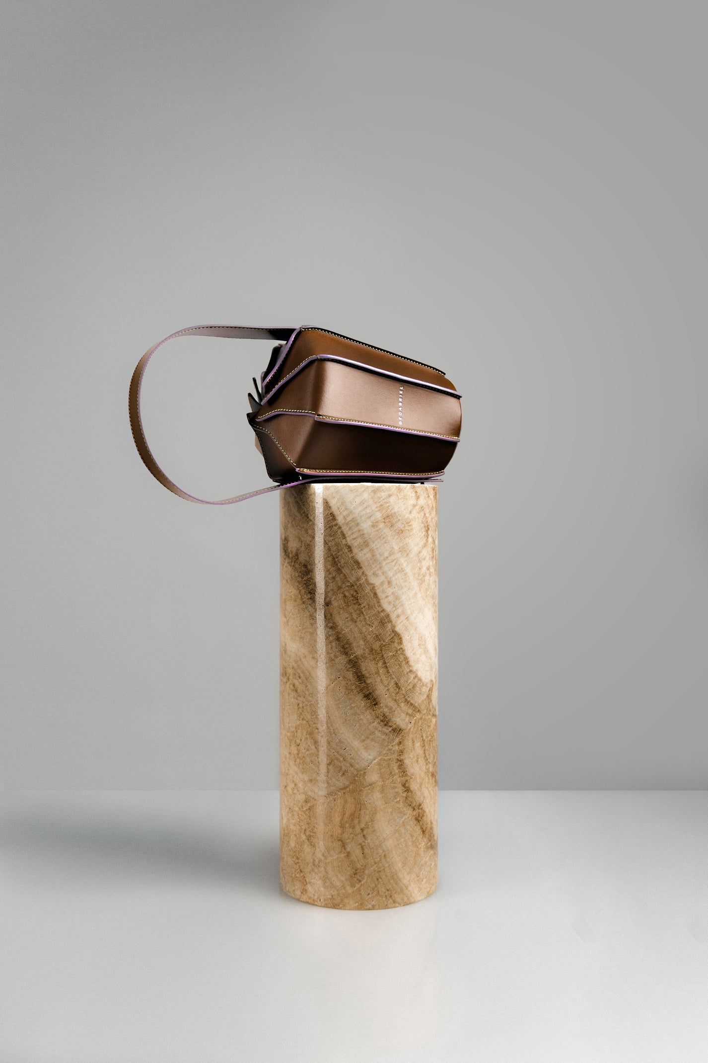 Hydra Gea II Shoulder Bucket Bag Brown Leather Made in Spain