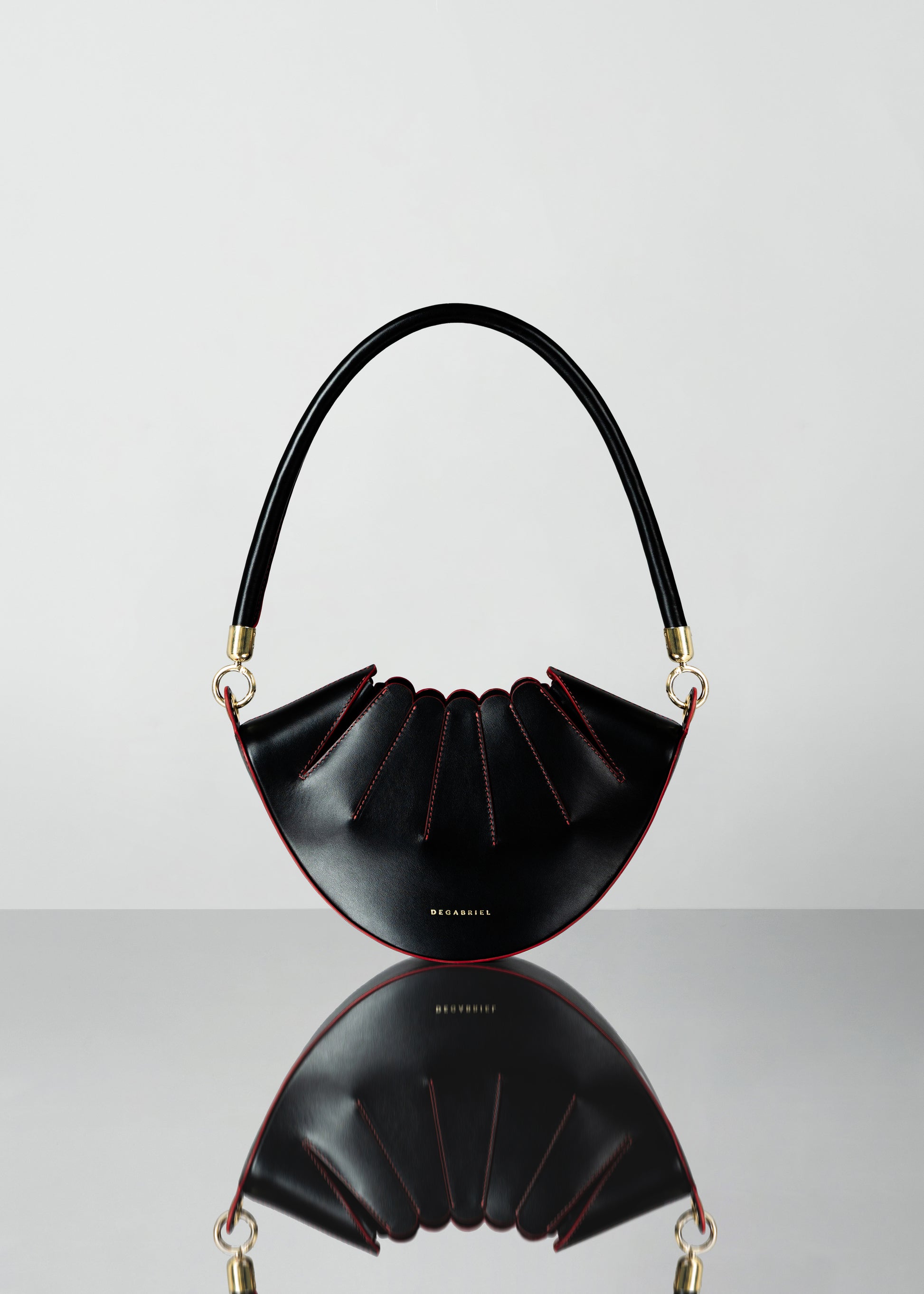 Mini Âme Obsidian Black Shoulder Bag Leather Made in Spain