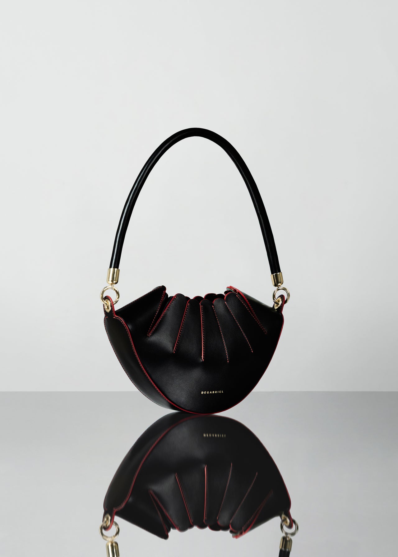 Mini Âme Obsidian Black Shoulder Bag Leather Made in Spain