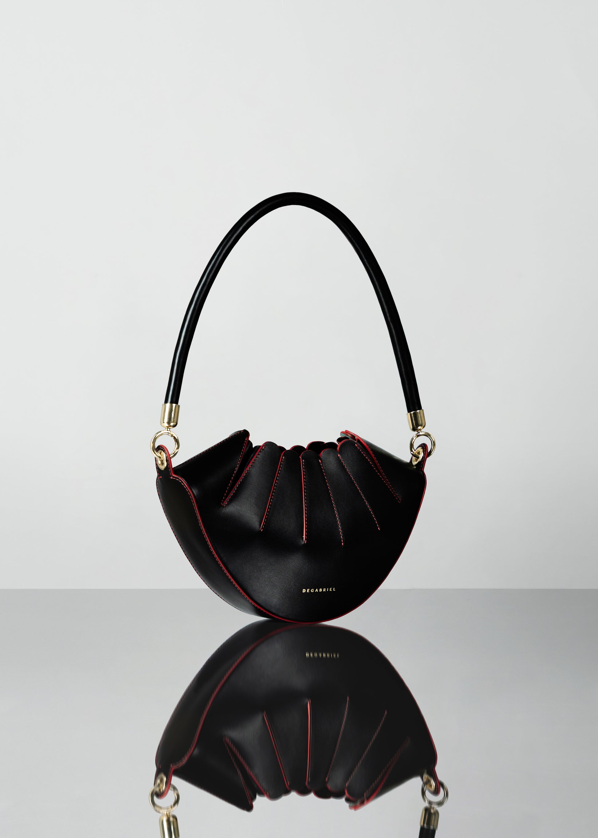 Mini Âme Obsidian Black Shoulder Bag Leather Made in Spain
