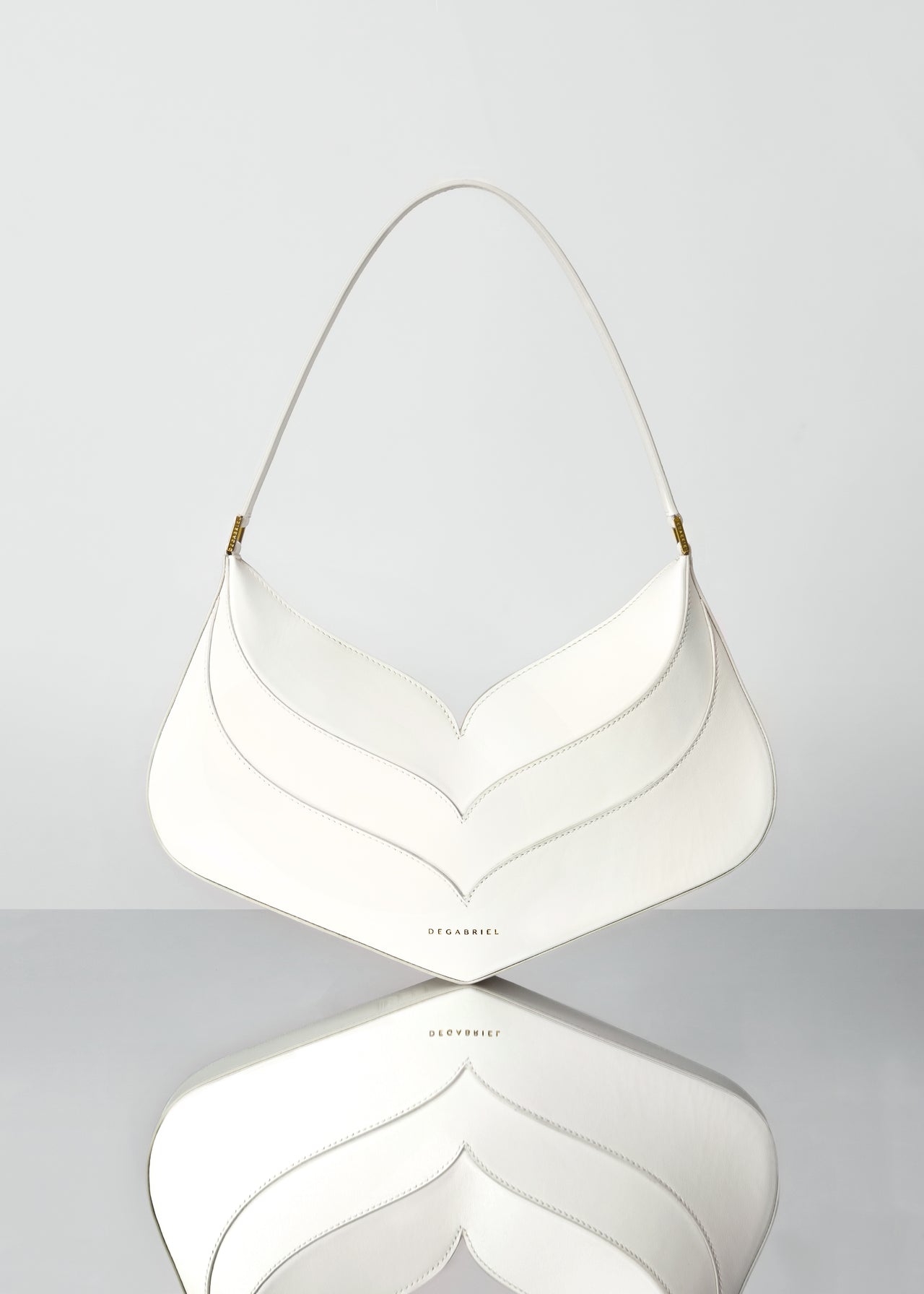 Venus Air White Shoulder Bag Leather Made in Spain